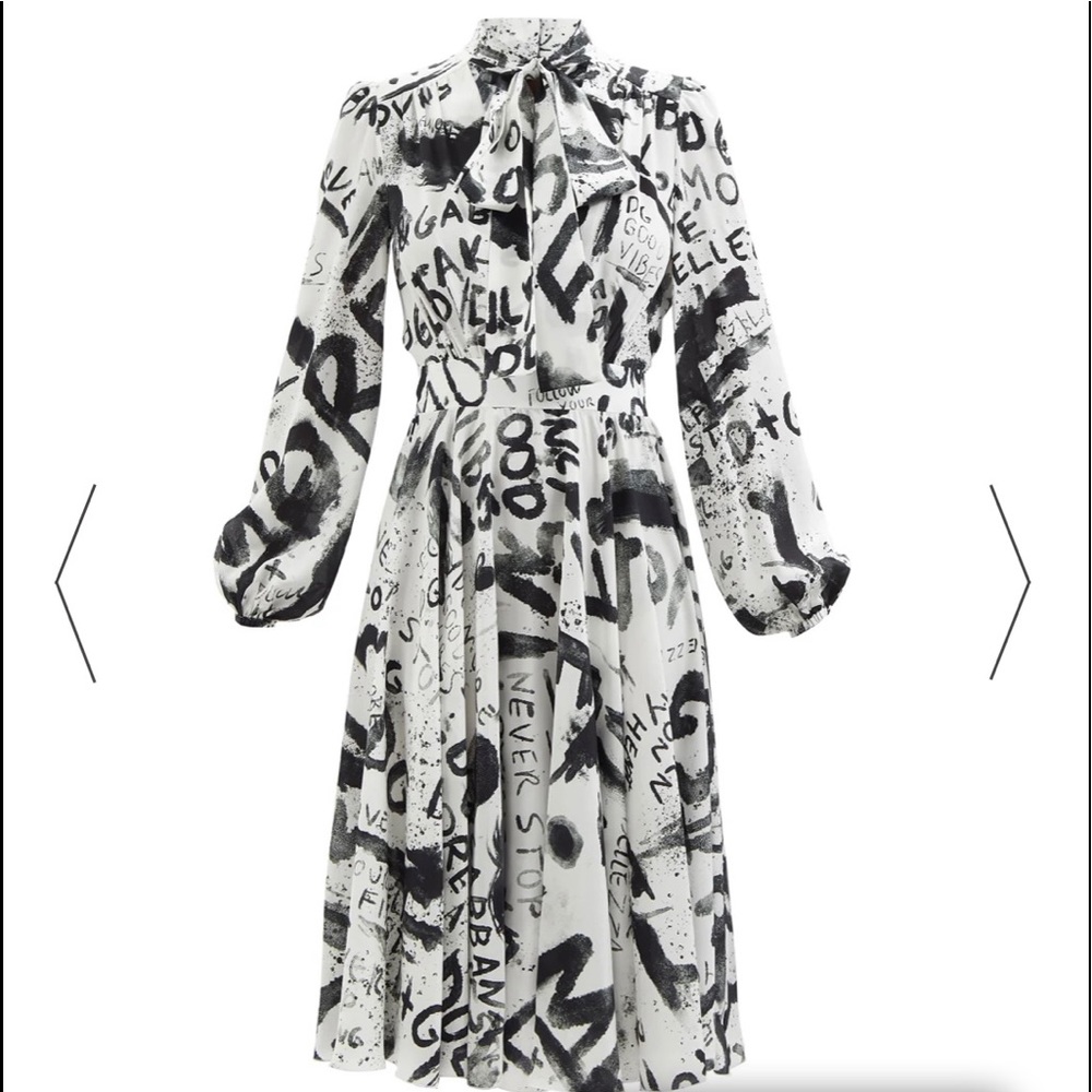 Dolce and Gabanna graffiti silk dress. Worn 1 time a couple of hours.